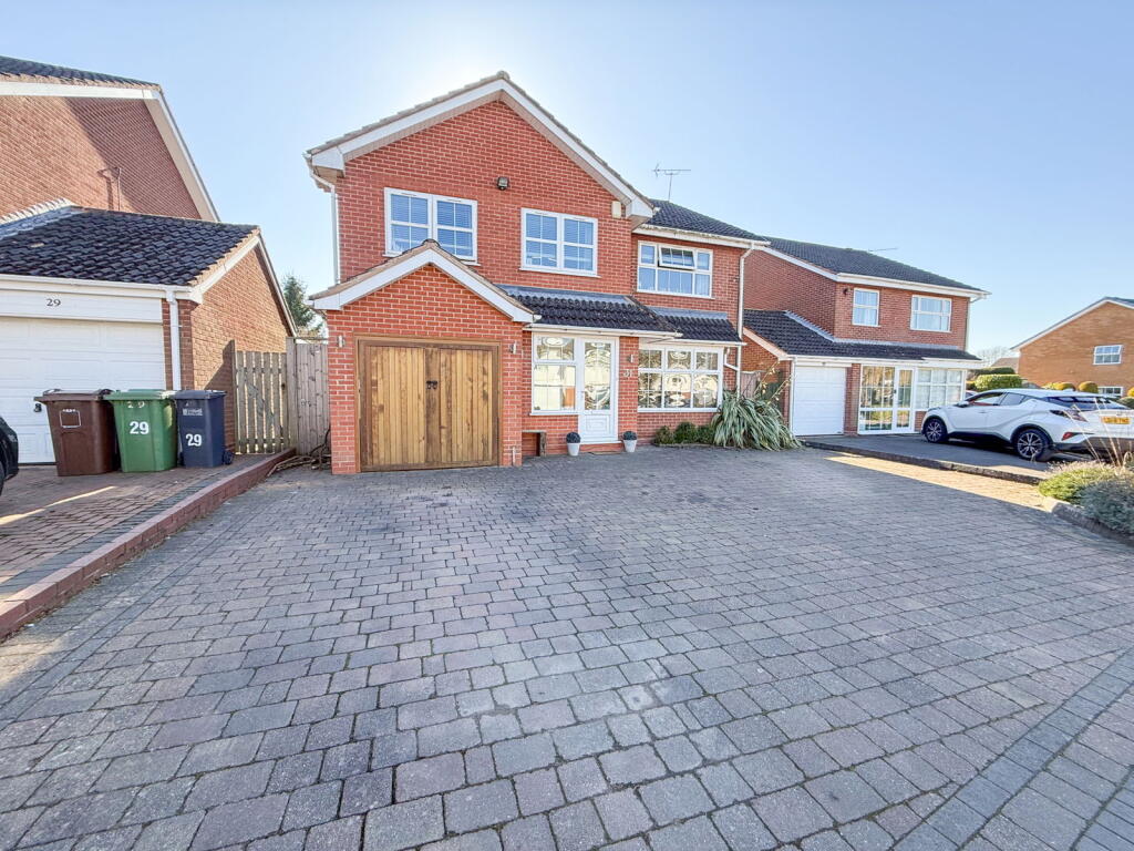 Starbold Crescent, Knowle, Solihull,