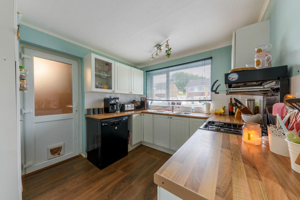 Additional image 9 of Badger Close, Redditch, B98 0JE