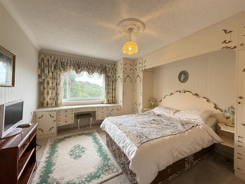 Additional image 10 of Mucklow Hill, Halesowen