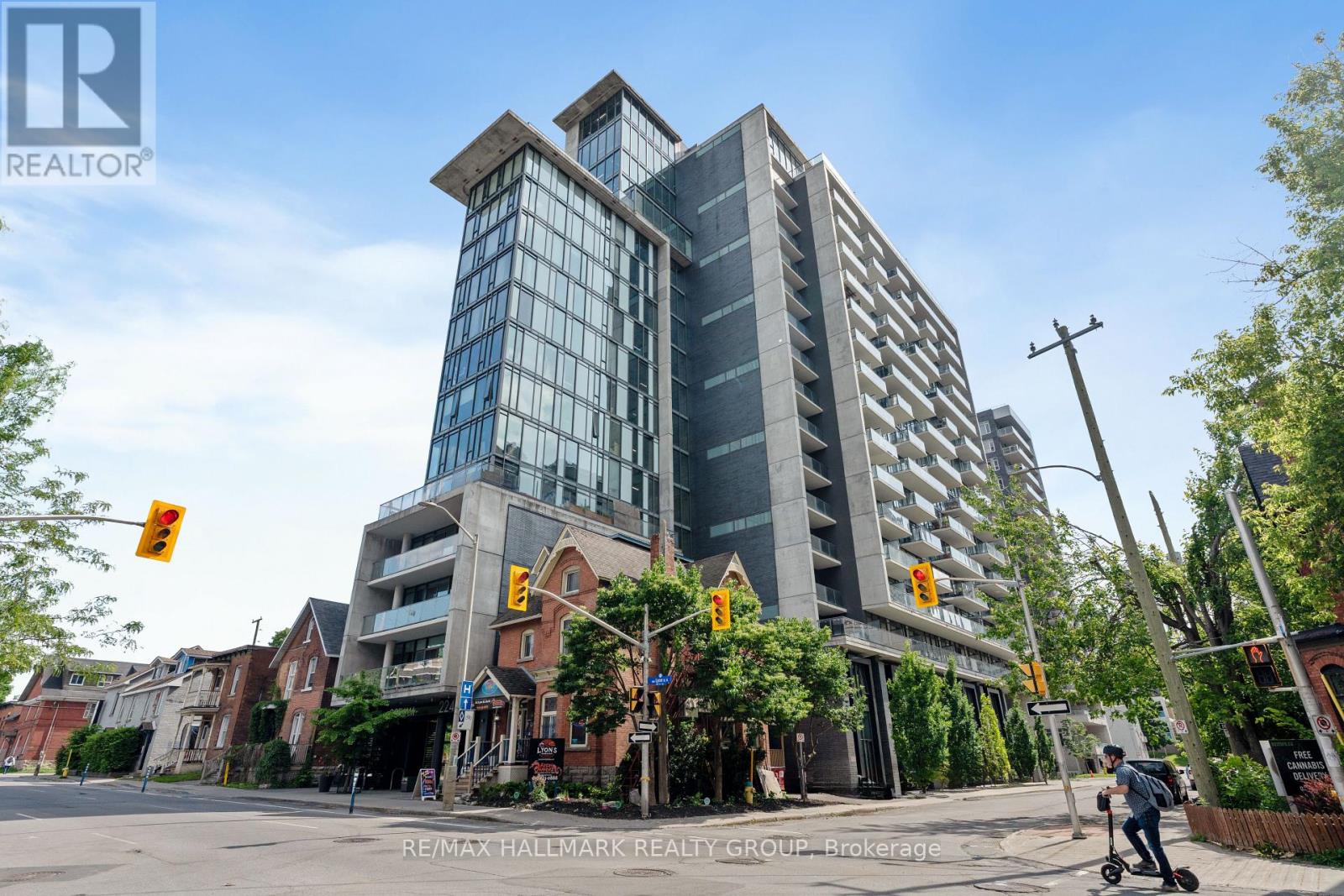 1310 - 224 LYON STREET|Ottawa, Ontario K1R0C1