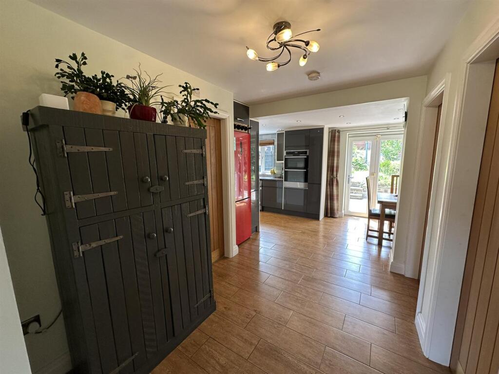 Additional image 9 of Moor View Drive, Bingley