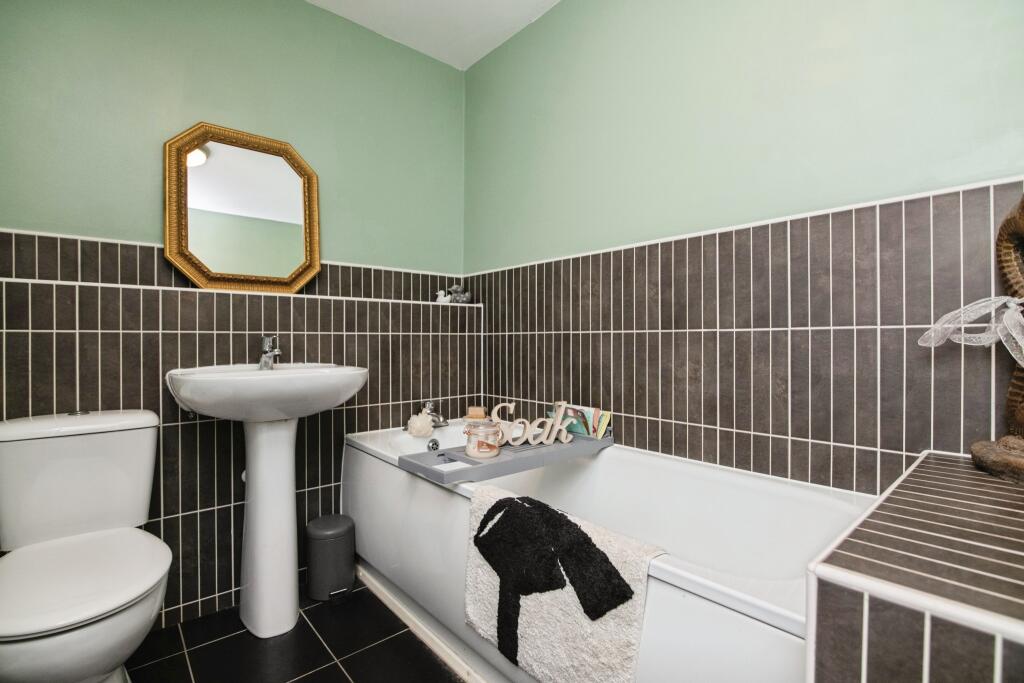 Additional image 12 of The Rise, Oldbury, B69