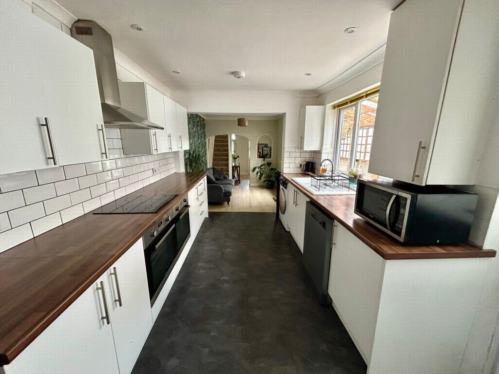 Additional image 4 of Sherborne Road, Yeovil, BA21