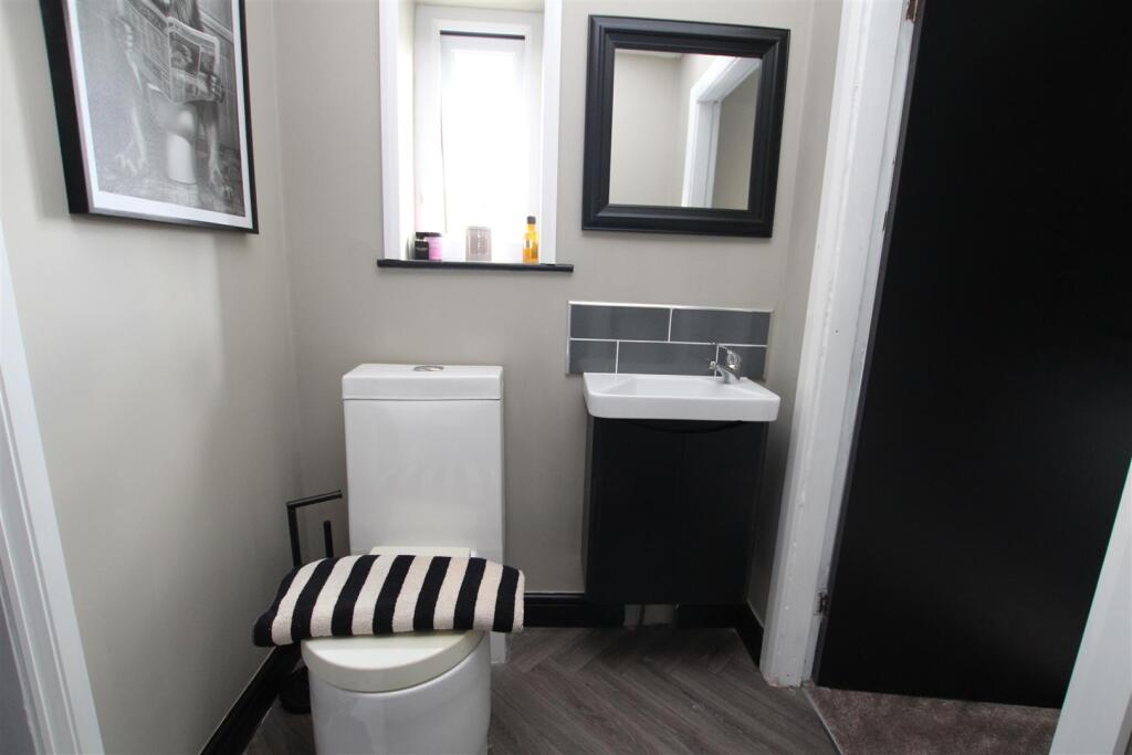 Additional image 26 of Ashgrove, Greengates, Bradford