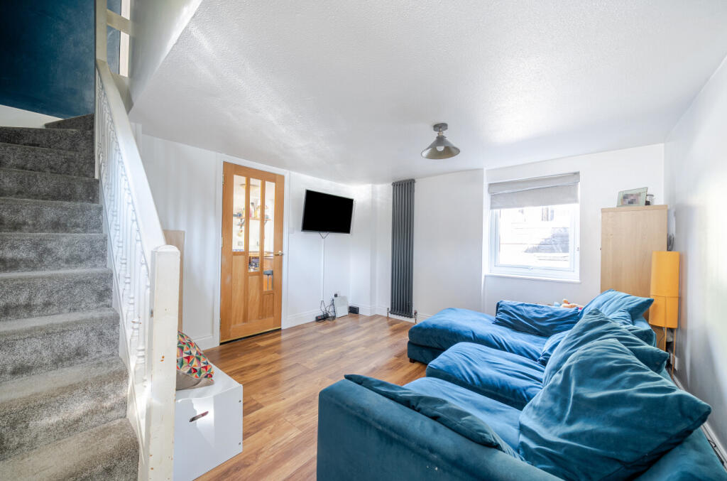 Additional image 15 of Butlers Court, South Street, Warminster, BA12