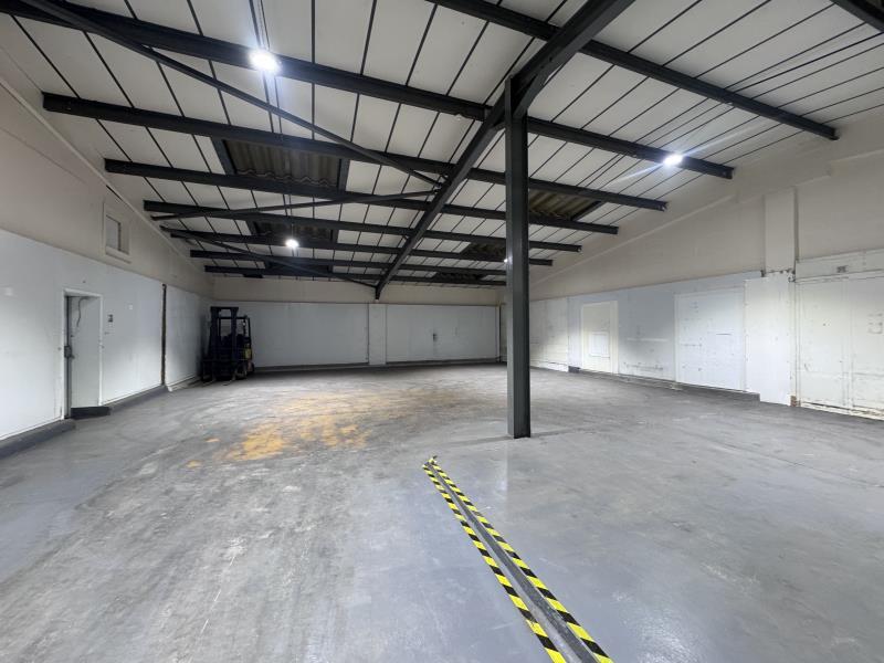 Additional image 8 of INDUSTRIAL UNITS TO LET, 9a 9b & 10 Bennetts Field Trading Estate, Wincanton BA9 9DT