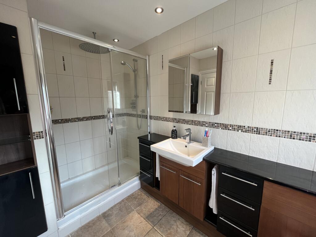 Additional image 15 of Oakridge Park, YEOVIL