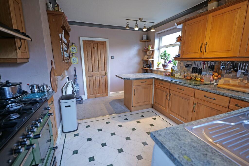 Additional image 10 of Penrith Crescent, Colne, BB8