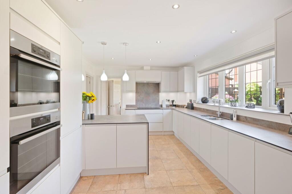 Additional image 3 of Hawthorn Drive, Hollywood, B47