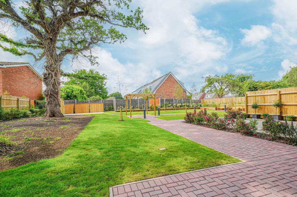 Additional image 15 of Oak Tree Place