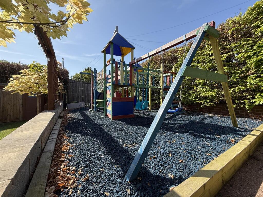 Additional image 27 of Christopher Road, Halesowen