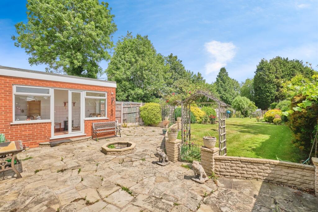 Additional image 15 of Kingstanding Road, Birmingham