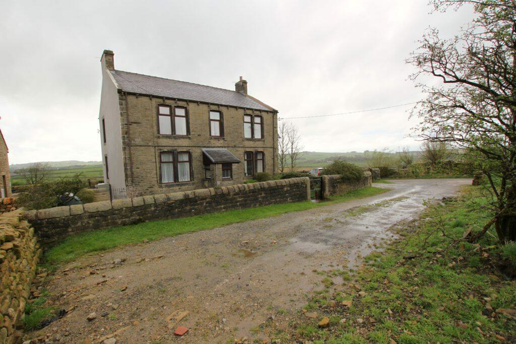 Additional image 18 of 4 bedroom detached farmhouse for sale – Little Thorn Edge Farm, Trawden, BB8 8QA