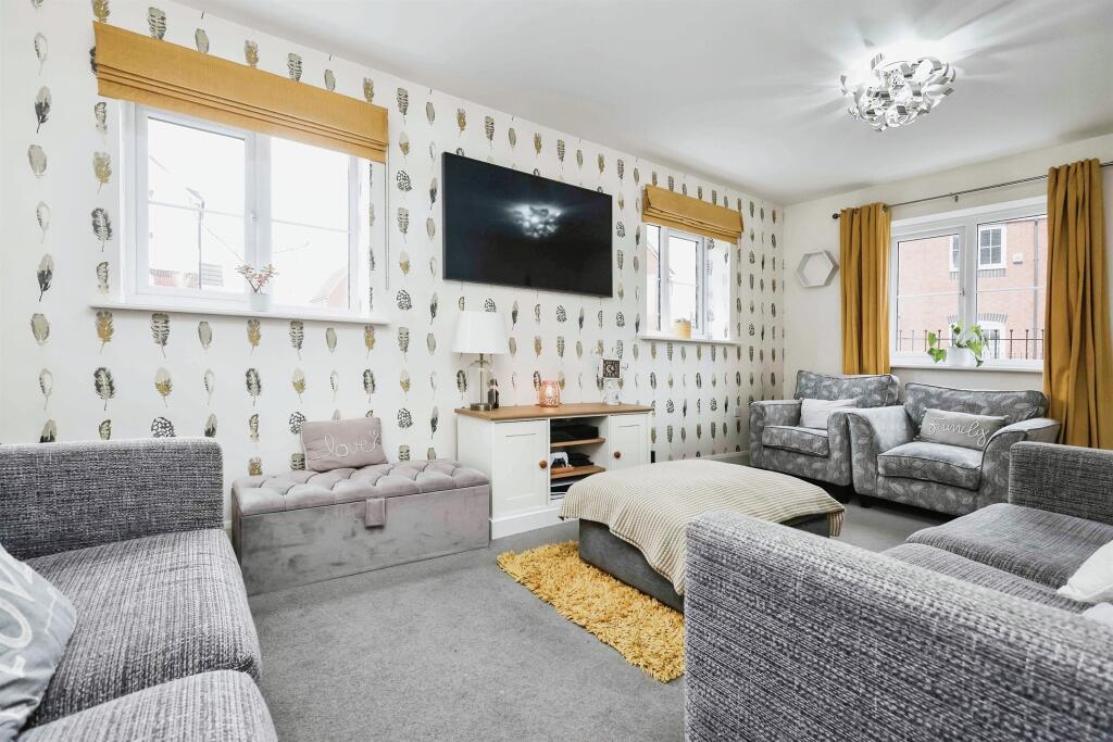 Additional image 19 of Poppy Avenue, OLDBURY