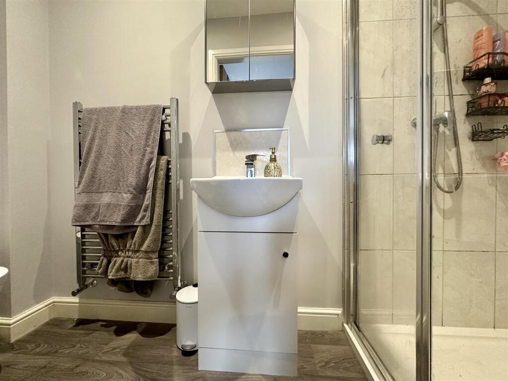 Additional image 16 of South Court, Alcester