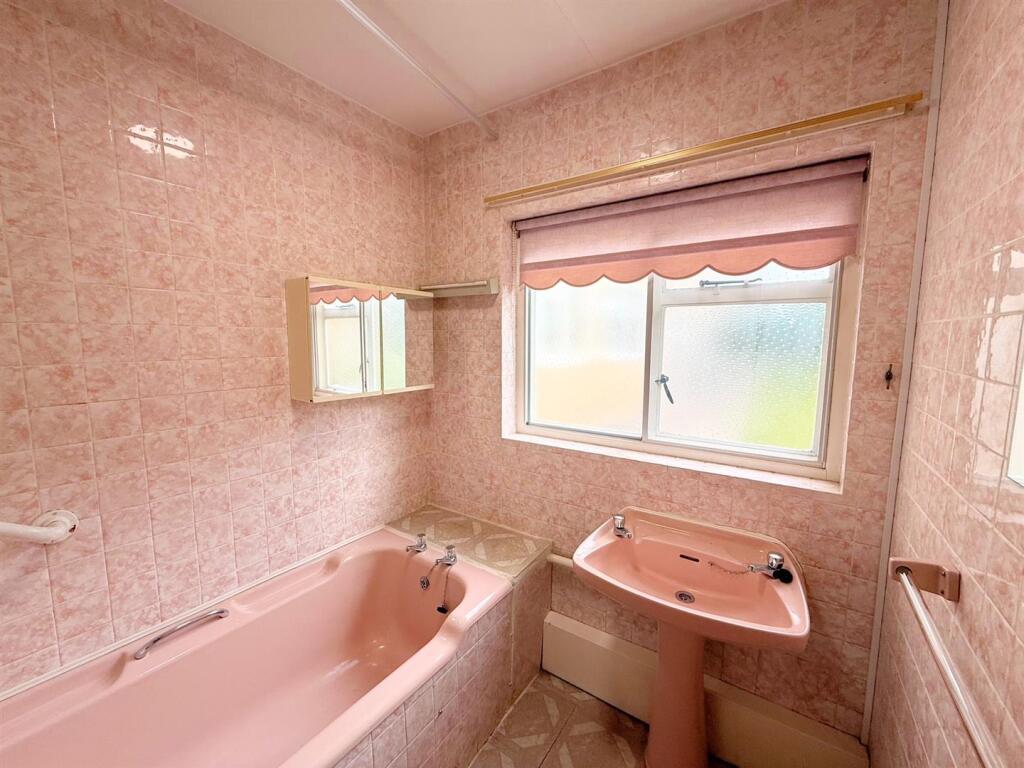 Additional image 9 of St Johns House, Seymour Gardens, Sutton Coldfield