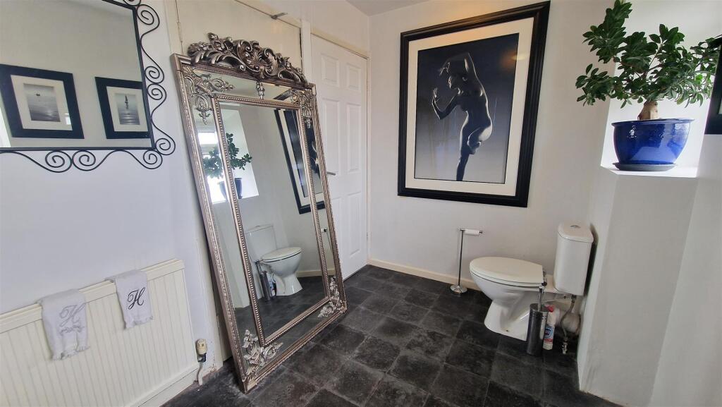 Additional image 13 of West Drive, Bonehill, Tamworth