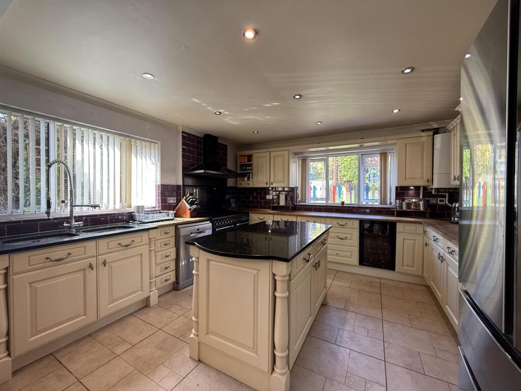Additional image 7 of Christopher Road, Halesowen