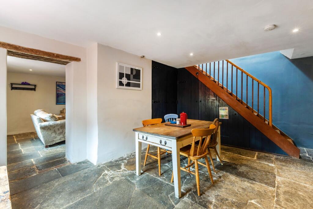 Additional image 7 of Central Castle Cary