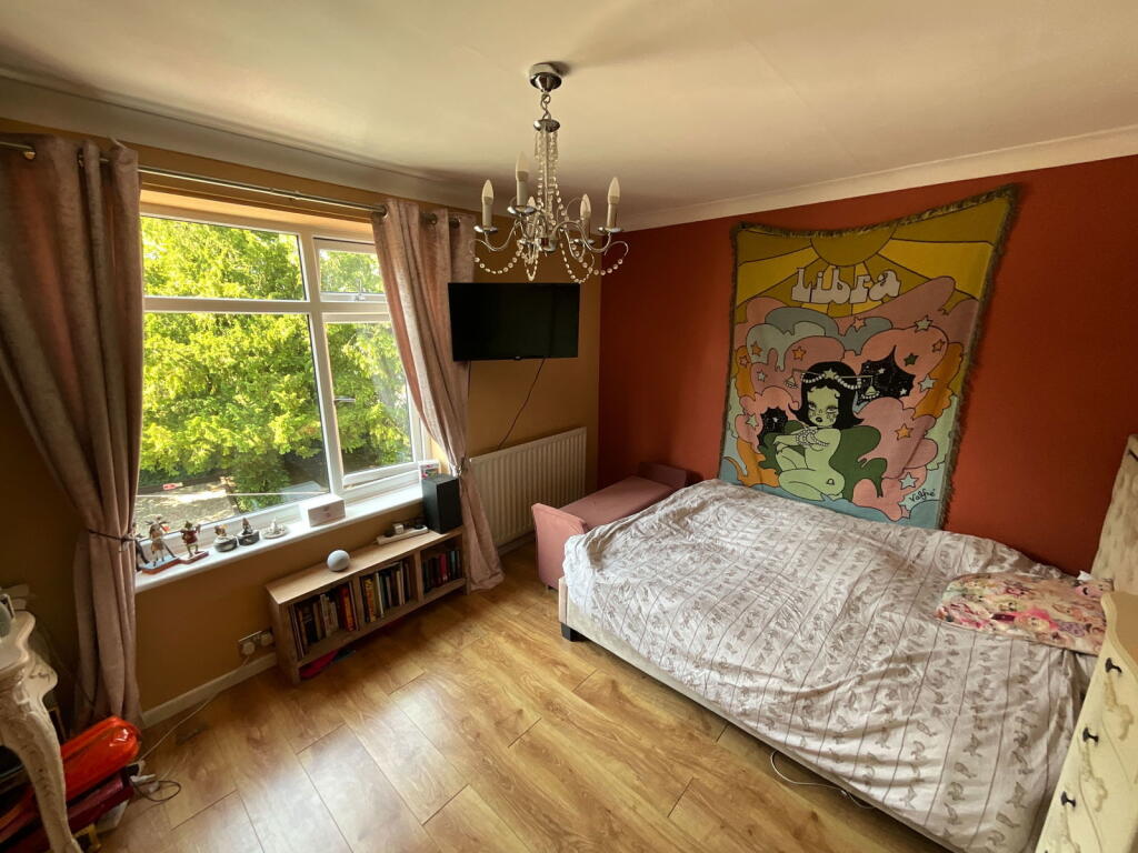 Additional image 12 of HALESOWEN, Oak Court