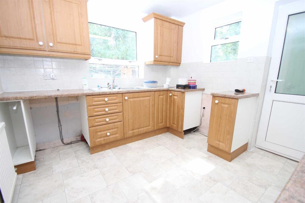 Additional image 14 of Amouracre, Trowbridge