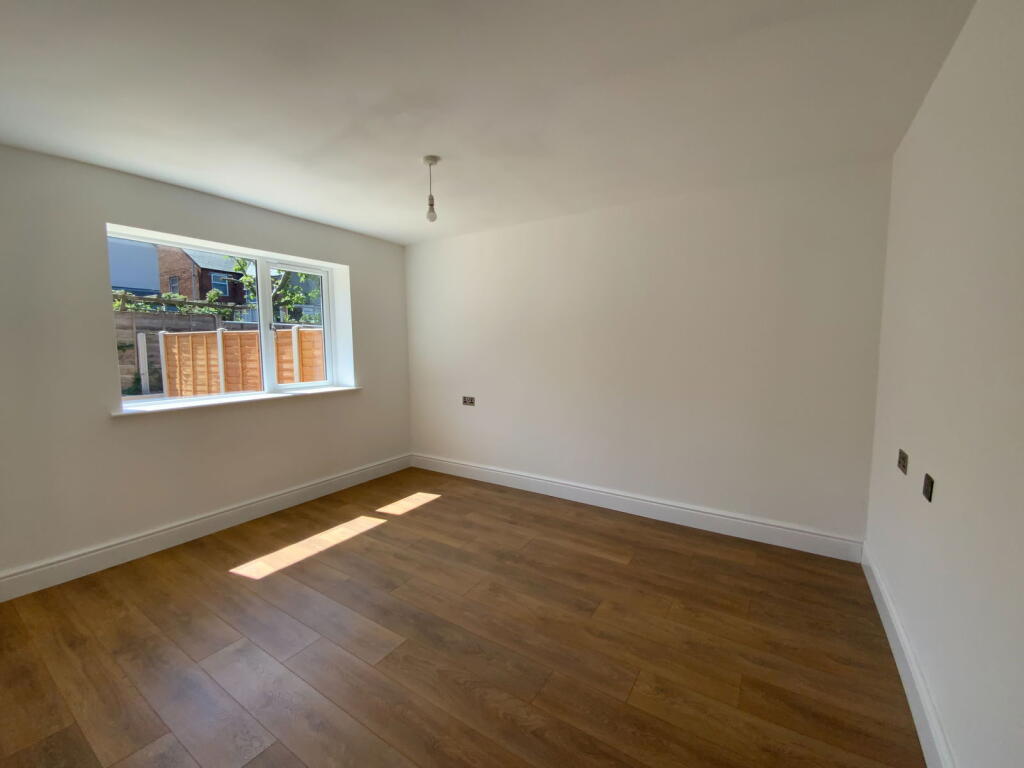 Additional image 8 of Hill Top Avenue, Halesowen, B62 9EH