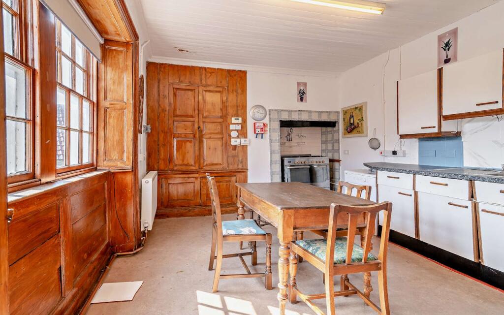 Additional image 12 of Red Lion, Woolverton, Bath, BA2 7QS
