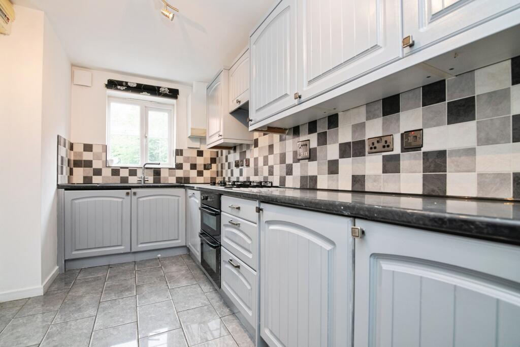 Additional image 2 of The Infield, Halesowen, B63