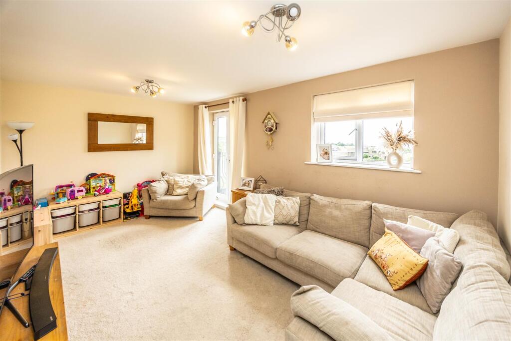 Additional image 9 of Old Mill Dam Lane, Queensbury, Bradford