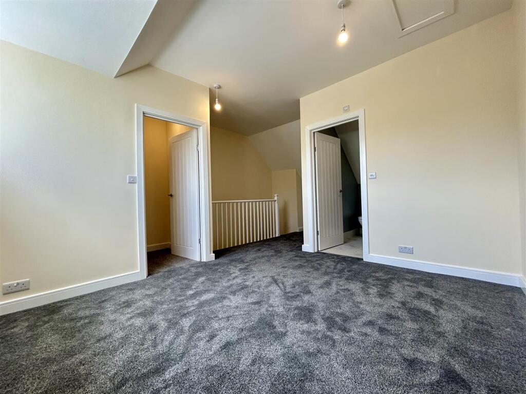 Additional image 18 of Woodman Road, Halesowen