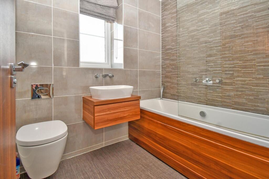 Additional image 9 of Providence Avenue, Bradford