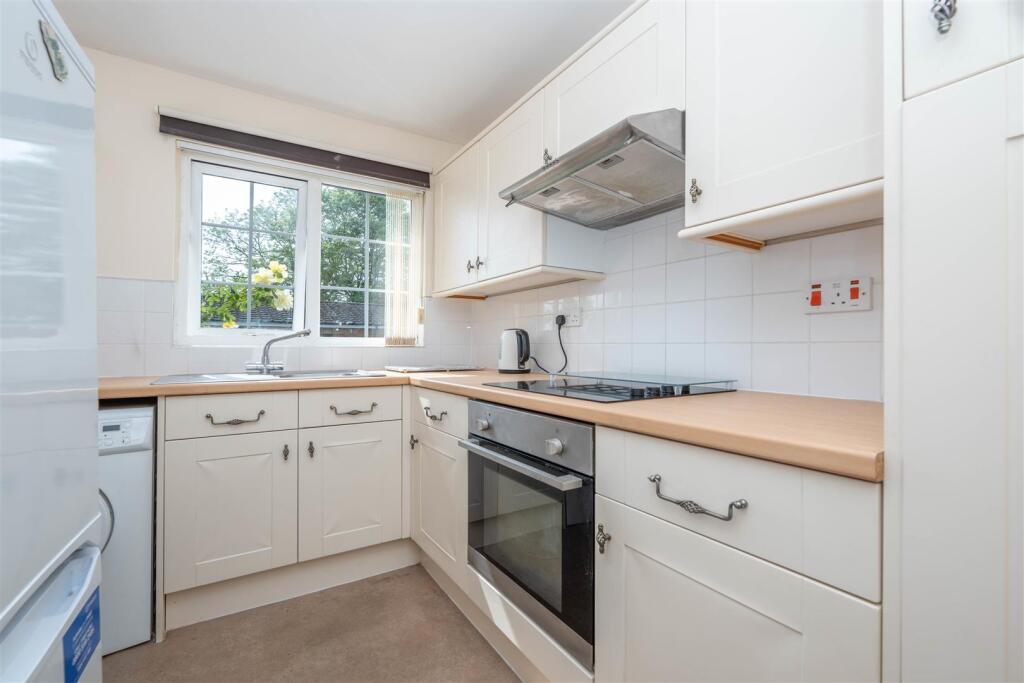 Additional image 3 of Lea Close, Alcester