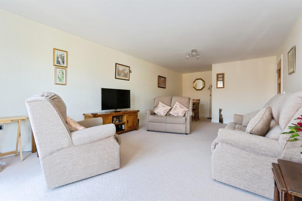 Additional image 8 of 911-913 Warwick Road, Solihull