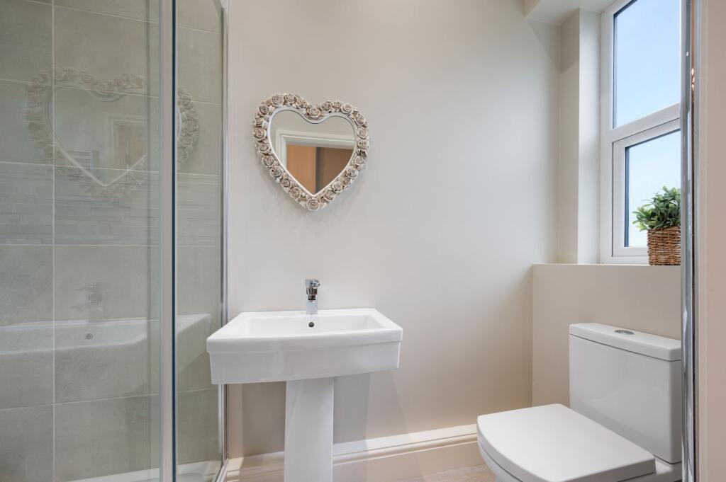 Additional image 12 of Fairview House: Stunning Renovated 6-Bed Period Home with South-Facing Garden & Gym, Moments from Rawtenstall Centre