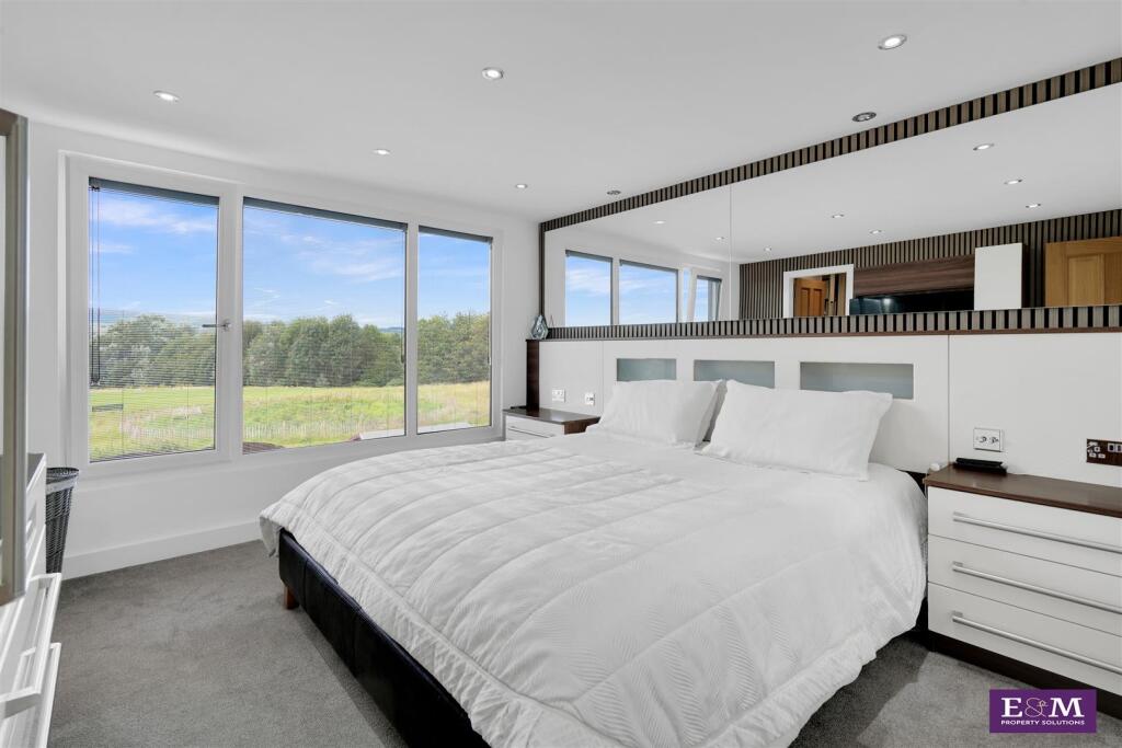 Additional image 18 of Kings Drive, Padiham