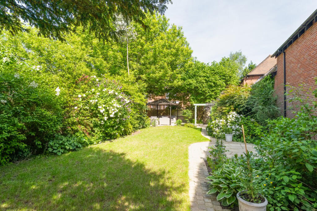 Additional image 2 of High Street, Henley in Arden, Warwickshire, B95