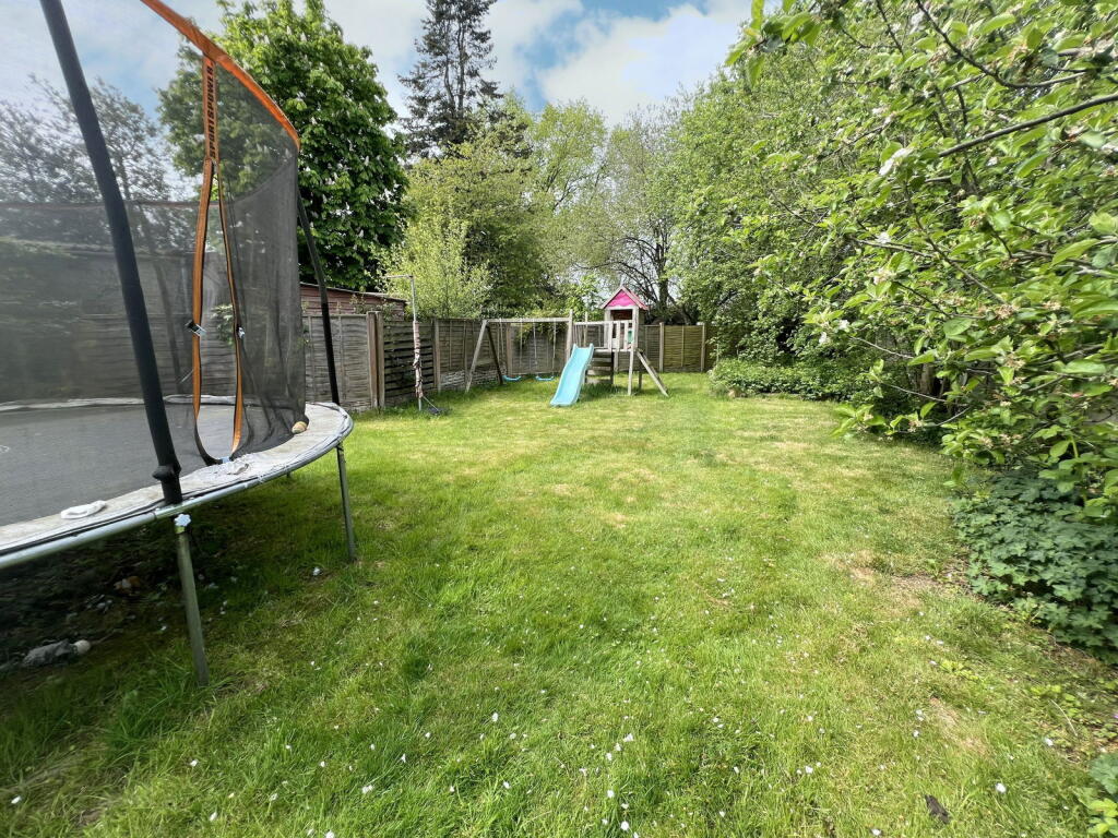 Additional image 28 of Haslucks Green Road, Majors Green