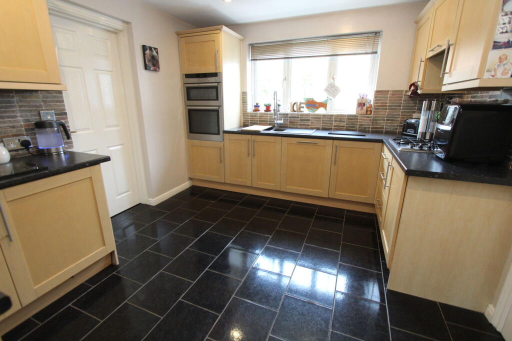 Additional image 22 of Mallen Drive, TIVIDALE, Oldbury.