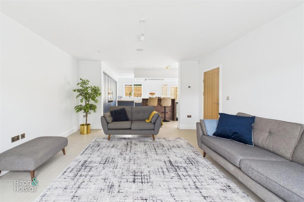 Additional image 4 of Elm House, Valley Gardens, Hapton