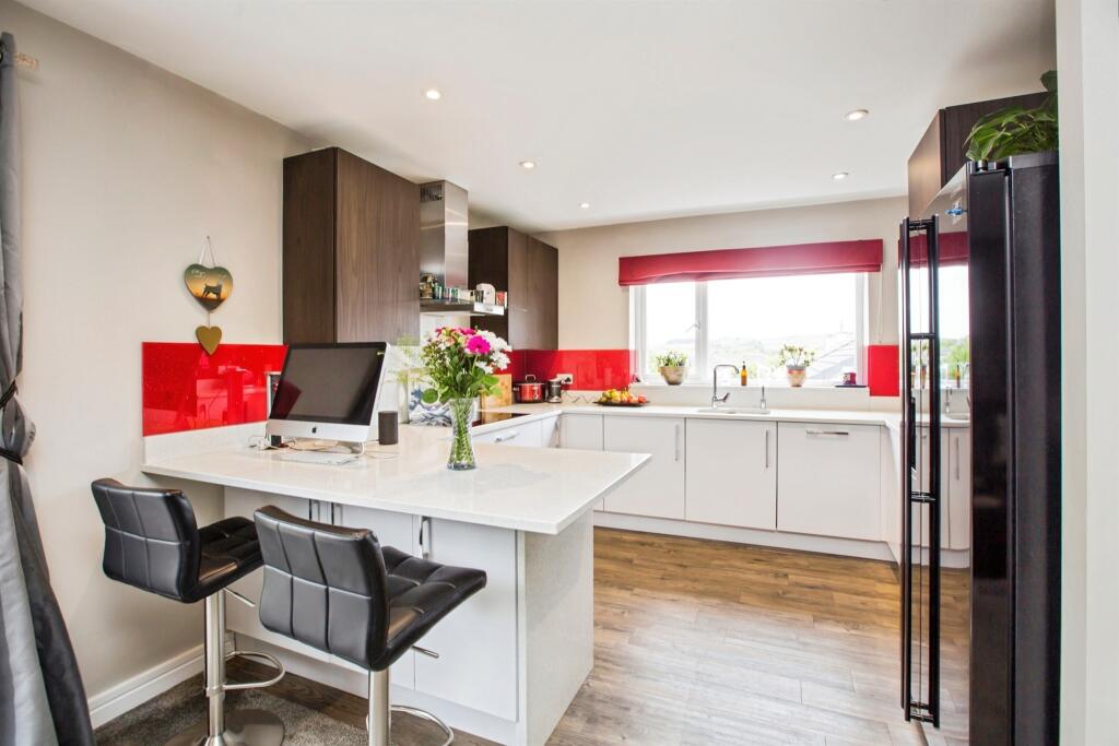 Additional image 18 of Greenside Lane, Cullingworth, Bradford