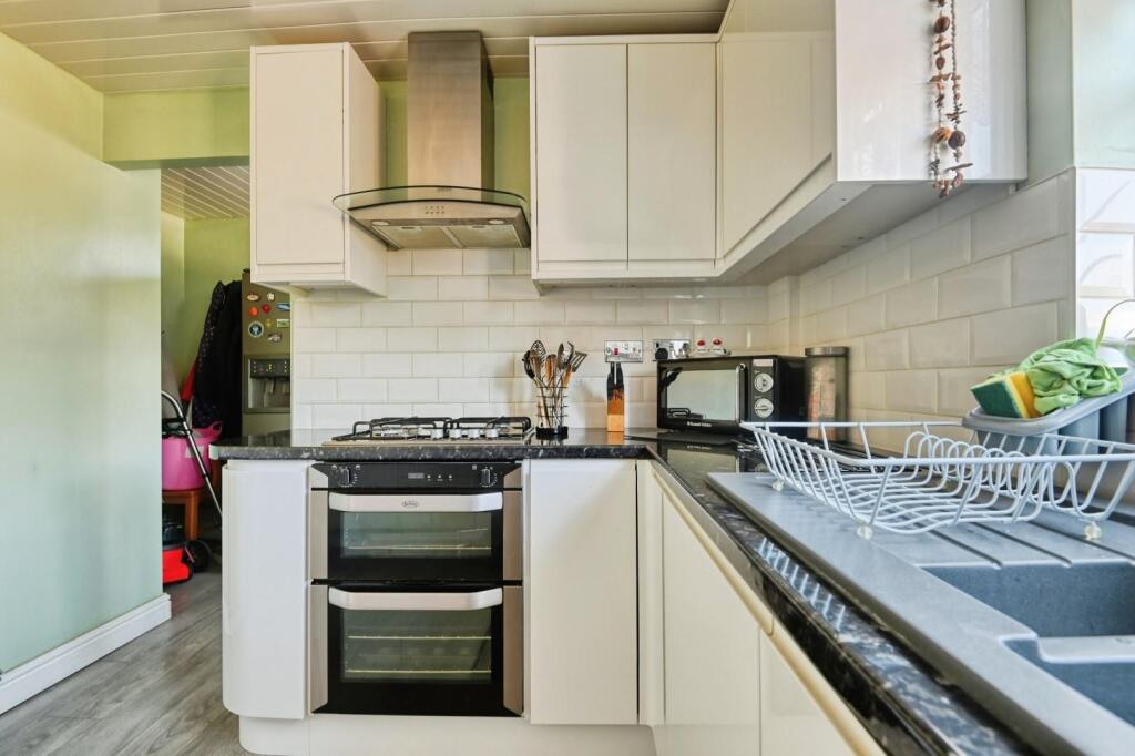 Additional image 11 of Browns Lane, Dordon, Tamworth