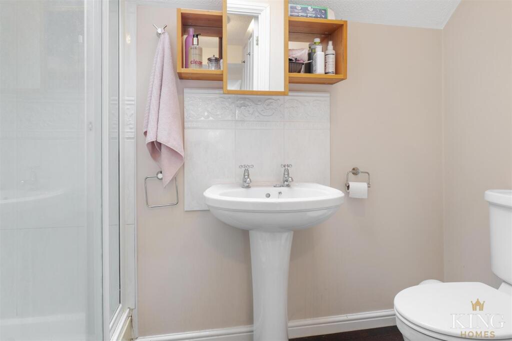 Additional image 20 of St. Laurence Way, Bidford-On-Avon, Warwickshire