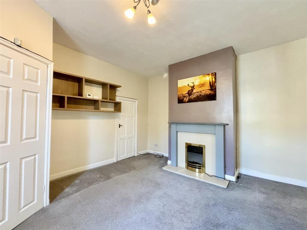 Additional image 3 of Wellington Street, Queensbury