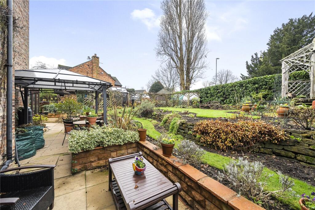 Additional image 10 of Church Farm Mews, Dosthill, Tamworth, Staffordshire, B77