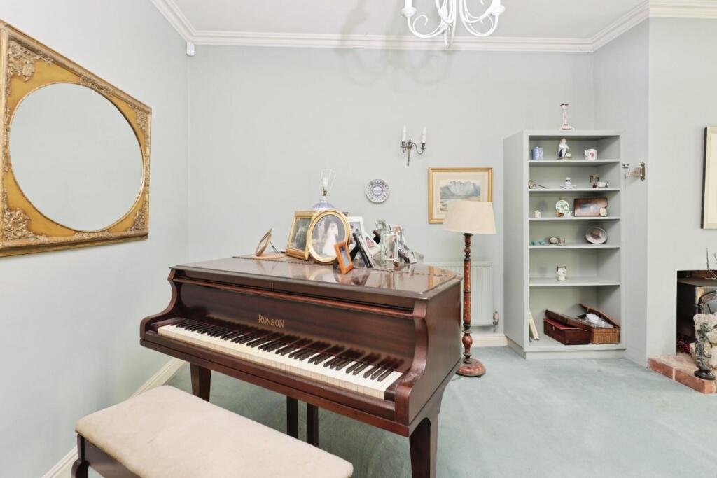 Additional image 9 of Longbarn, Parkfields, Arden Drive, Dorridge, Solihull