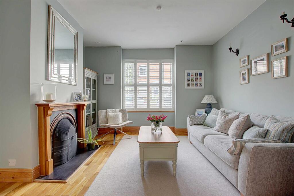 Additional image 22 of Carlyle Road, Bromsgrove