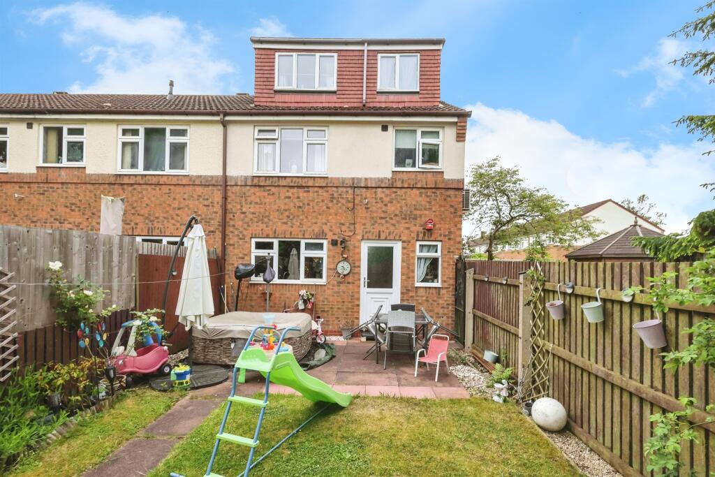 Additional image 15 of St. Loyes Close, Halesowen