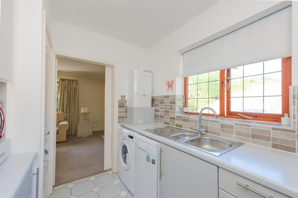 Additional image 11 of 6 Rosemary Court, 194 Walsall Road, Sutton Coldfield, B74 4QB