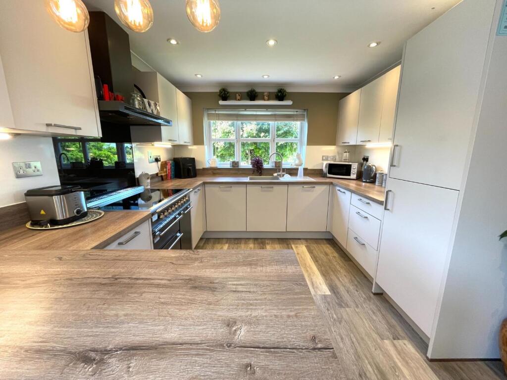 Additional image 23 of The Boardwalk, Street