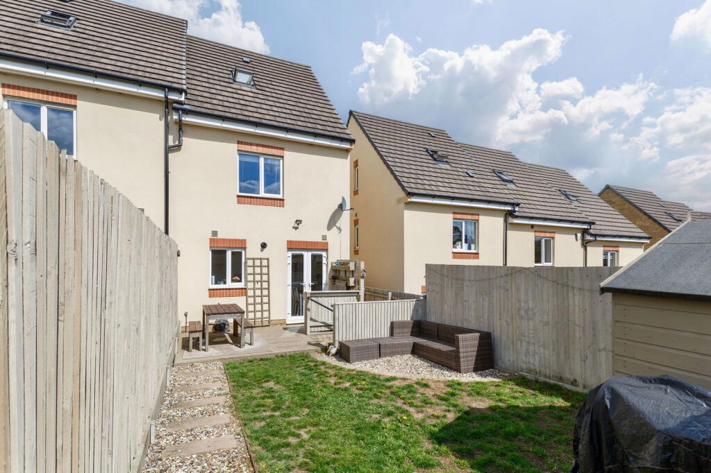 Additional image 19 of Brompton Drive, Bradford, BD10 0DW